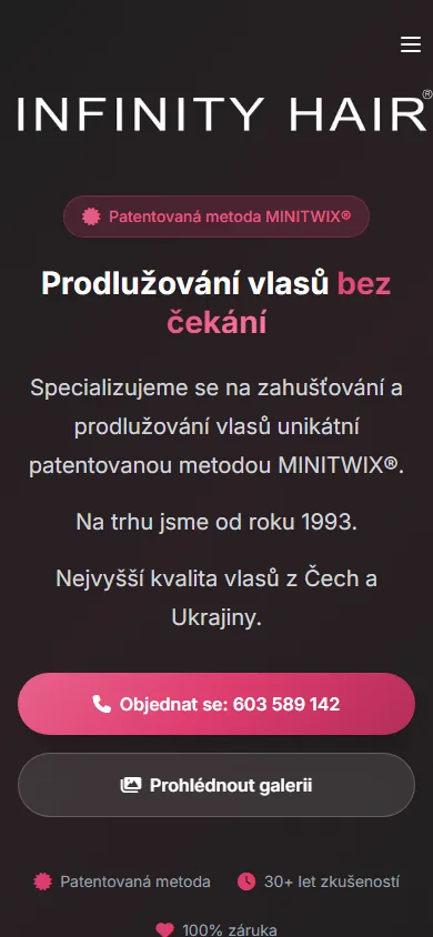 Úvodní stránka studia na telefonu s tlačítkem Objednat se a odkazem do galerie